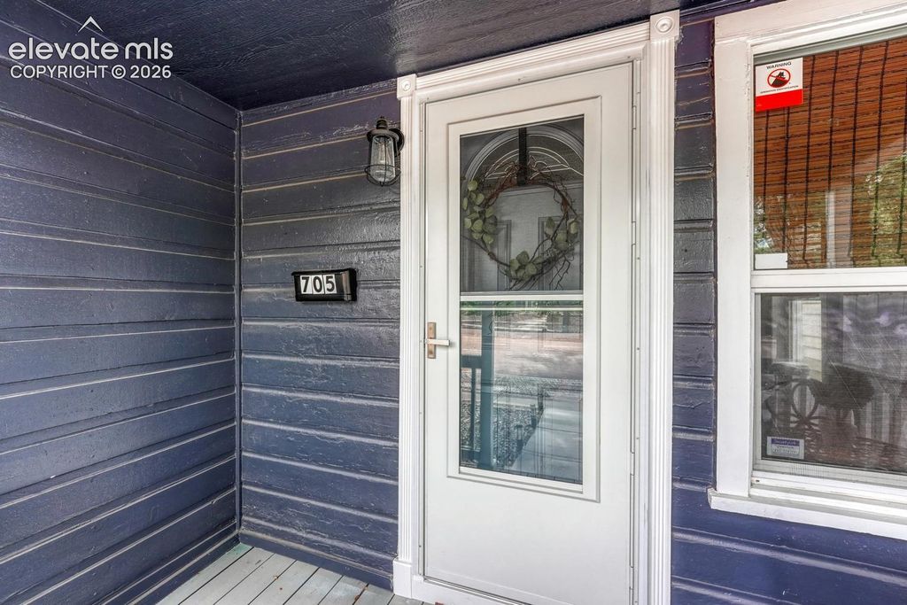 705 N Corona Street, Colorado Springs, CO 80903 — photo 4