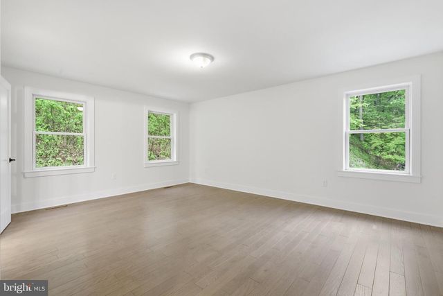 759 RIVER RD, Erwinna, PA 18920