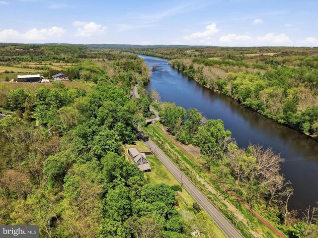 759 RIVER RD, Erwinna, PA 18920