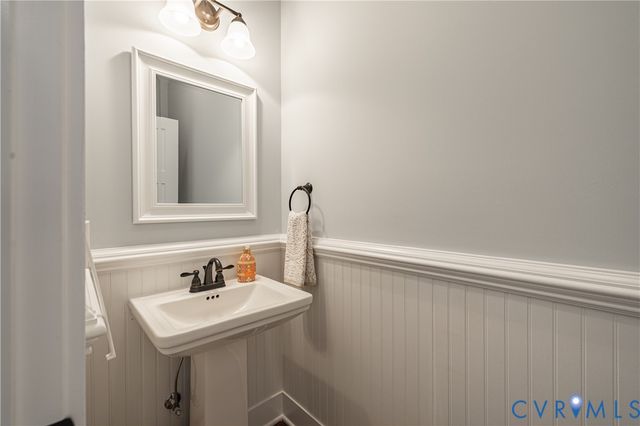 3175 Taurman Park Dr, Powhatan, VA 23139