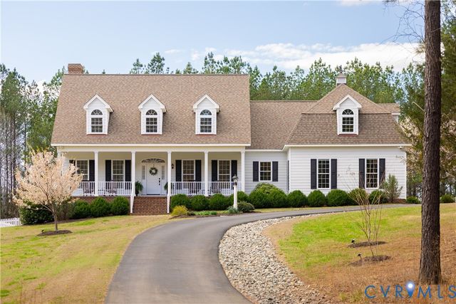 3175 Taurman Park Dr, Powhatan, VA 23139