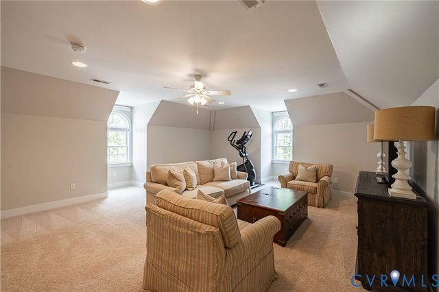 3175 Taurman Park Dr, Powhatan, VA 23139