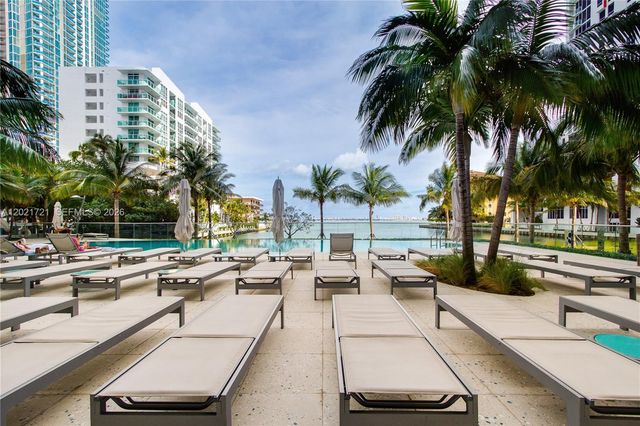 460 NE 28th St 3105, Miami, FL 33137