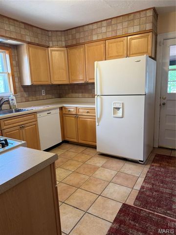 2404 Hartland Avenue, St Louis, MO 63114