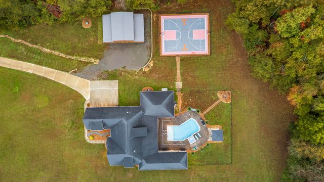 2419 Welch Road, Soddy Daisy, TN 37379