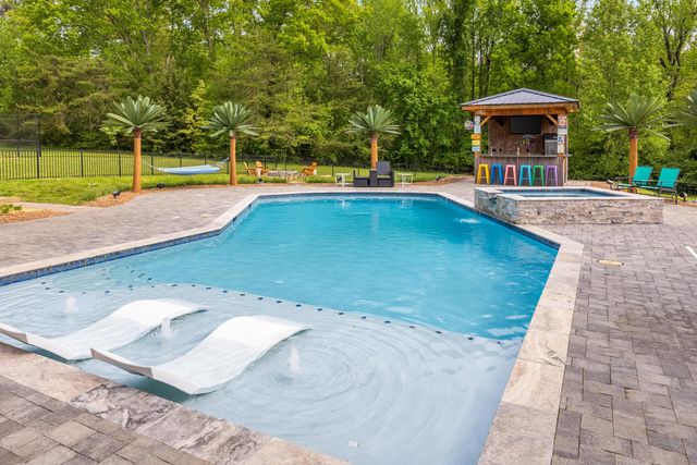 2419 Welch Road, Soddy Daisy, TN 37379