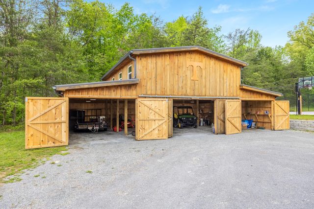 2419 Welch Road, Soddy Daisy, TN 37379