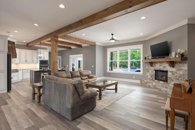 2419 Welch Road, Soddy Daisy, TN 37379