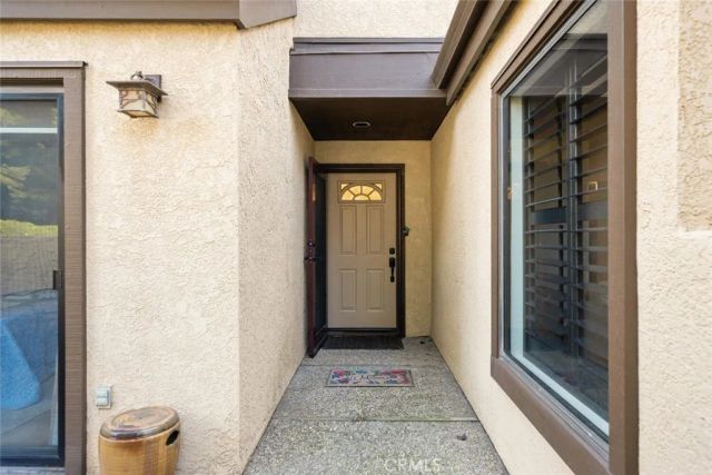 26 Sierra Lakeside Lane, Chico, CA 95928