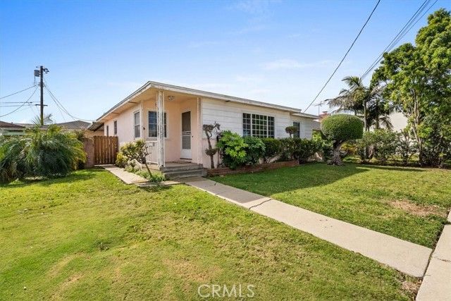 1652 W 182nd Street, Gardena, CA 90248