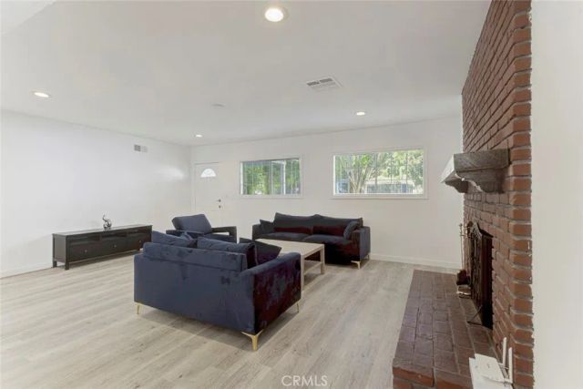 14918 Wyandotte, Van Nuys, CA 91405