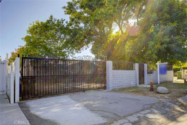 14918 Wyandotte, Van Nuys, CA 91405