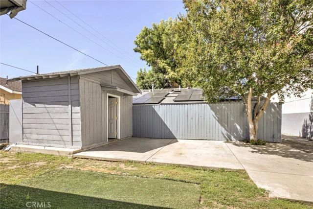 14918 Wyandotte, Van Nuys, CA 91405