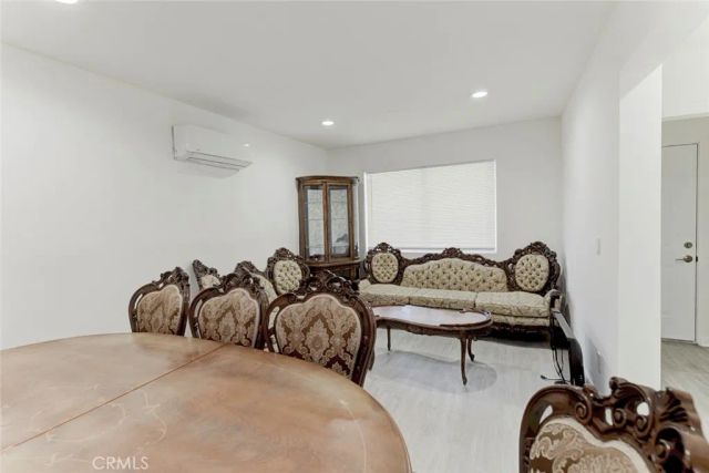 14918 Wyandotte, Van Nuys, CA 91405