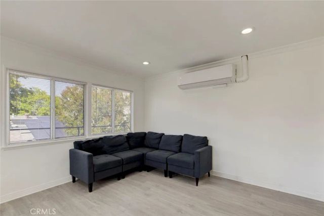 14918 Wyandotte, Van Nuys, CA 91405