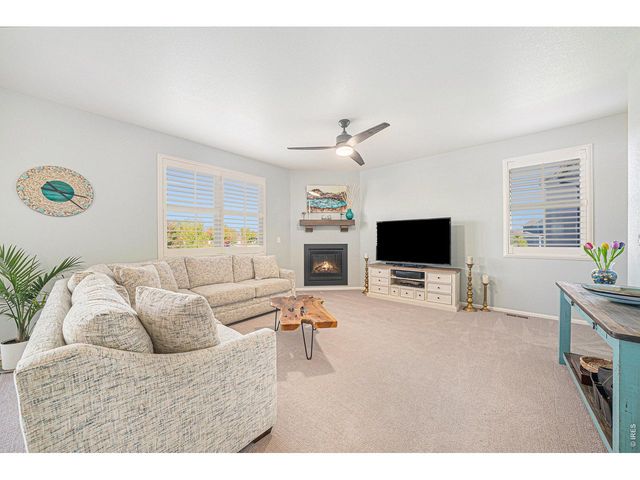 6778 Coach Light Ct, Timnath, CO 80547