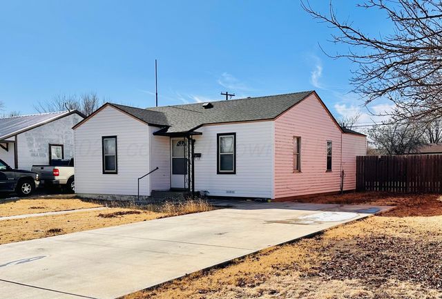 217 OAK Avenue, Dumas, TX 79029