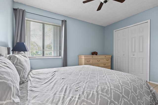 767 SE Chaloupe Avenue, Port St Lucie, FL 34983
