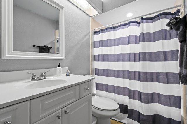 767 SE Chaloupe Avenue, Port St Lucie, FL 34983