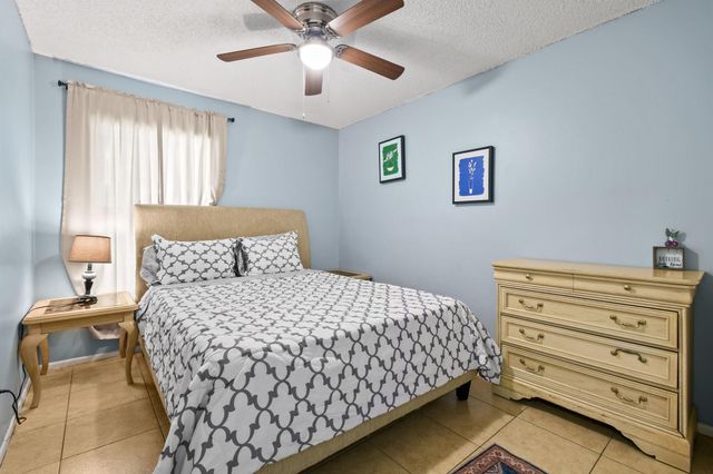 767 SE Chaloupe Avenue, Port St Lucie, FL 34983