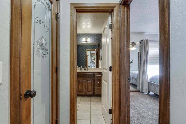 8920 NW 111th Street, Oklahoma City, OK 73162