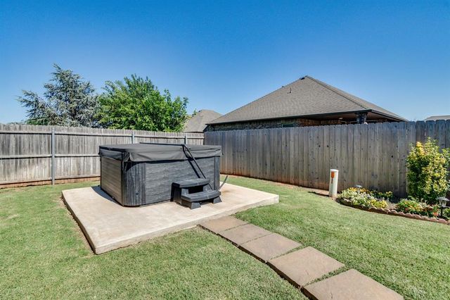 8920 NW 111th Street, Oklahoma City, OK 73162