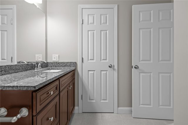 60 Saw Mill Drive 308, North Kingstown, RI 02852