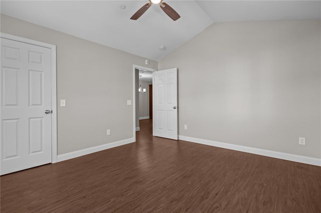 60 Saw Mill Drive 308, North Kingstown, RI 02852