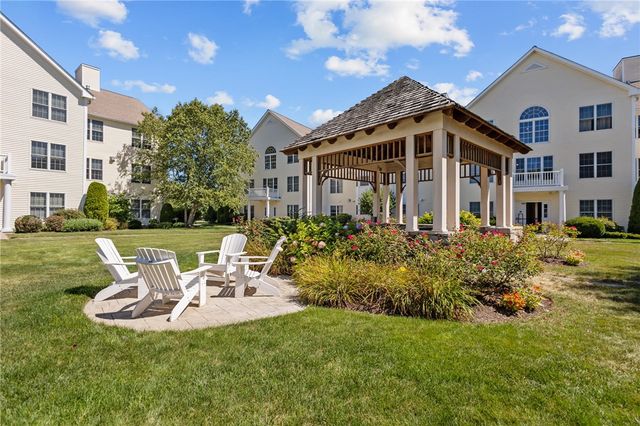 60 Saw Mill Drive 308, North Kingstown, RI 02852