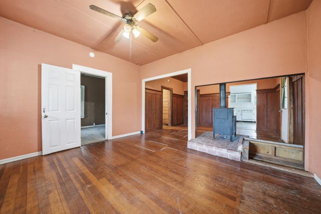 11660 School St, Valley Springs, CA 95252