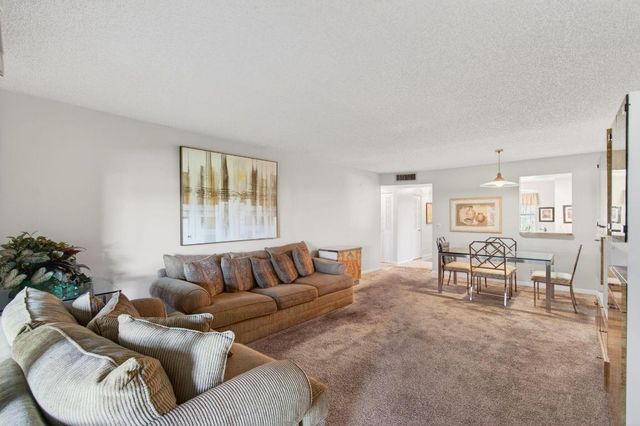 14701 Cumberland Drive 1080, Delray Beach, FL 33446