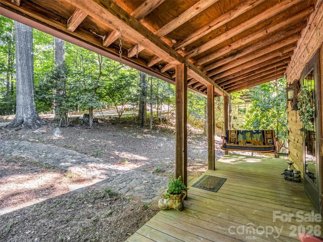 1208 Forest Lake Heights Drive, Nebo, NC 28761
