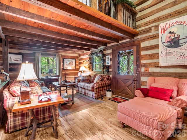 1208 Forest Lake Heights Drive, Nebo, NC 28761