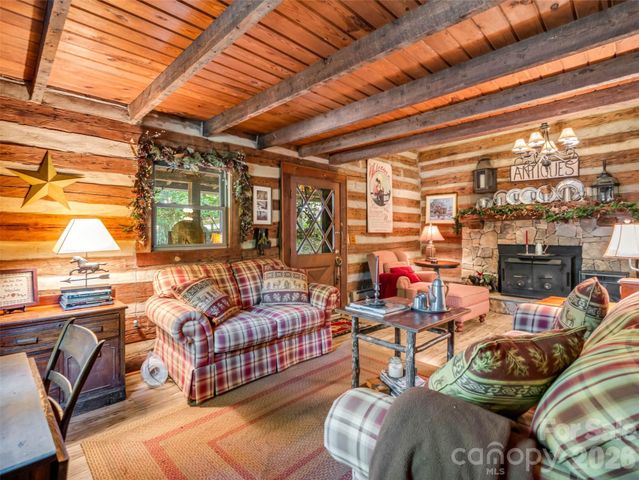 1208 Forest Lake Heights Drive, Nebo, NC 28761
