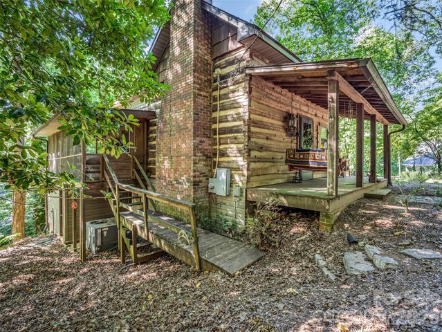 1208 Forest Lake Heights Drive, Nebo, NC 28761