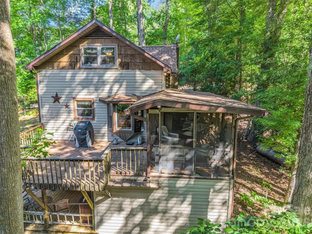 1208 Forest Lake Heights Drive, Nebo, NC 28761