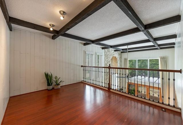 8800 Rosewood Drive, Prairie Village, KS 66207