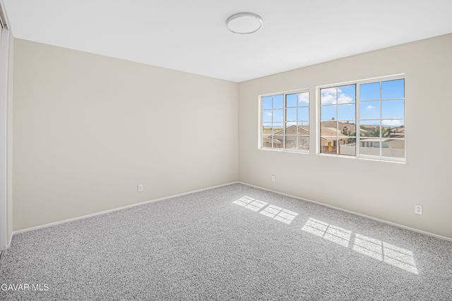 2116 Knollwood Court, Rosamond, CA 93560