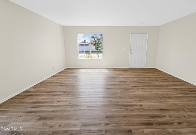 2116 Knollwood Court, Rosamond, CA 93560