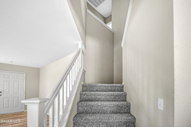 2116 Knollwood Court, Rosamond, CA 93560
