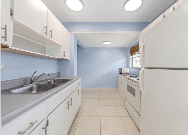 24862 US HIGHWAY 19 N 3003, Clearwater, FL 33763