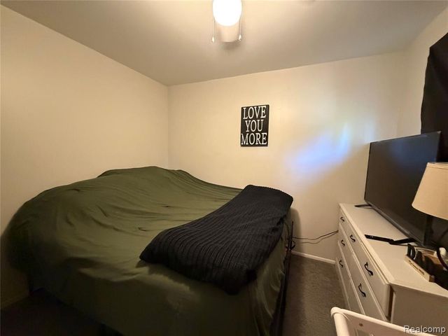 15549 Winston, Redford, MI 48239