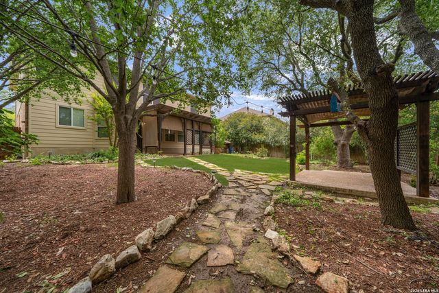 35 Gemsbuck Rise, San Antonio, TX 78258