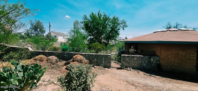 3100 Karen Drive, Las Cruces, NM 88001