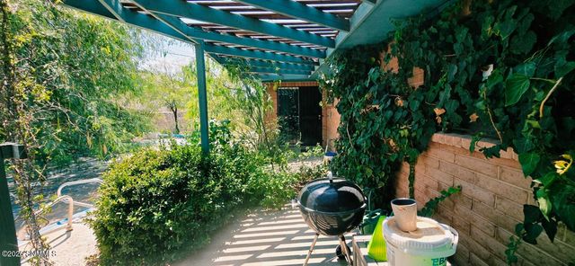 3100 Karen Drive, Las Cruces, NM 88001