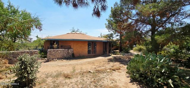 3100 Karen Drive, Las Cruces, NM 88001