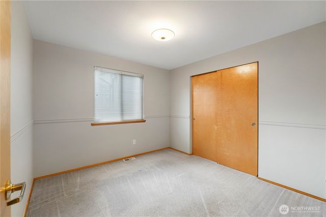 25915 202nd Avenue SE, Covington, WA 98042