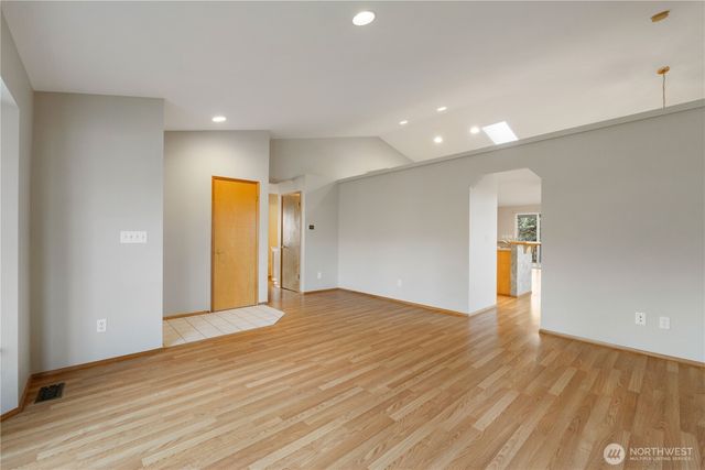 25915 202nd Avenue SE, Covington, WA 98042