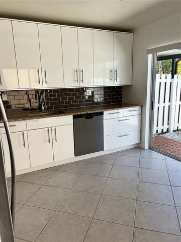 3810 SW 153rd Pl, Miami, FL 33185