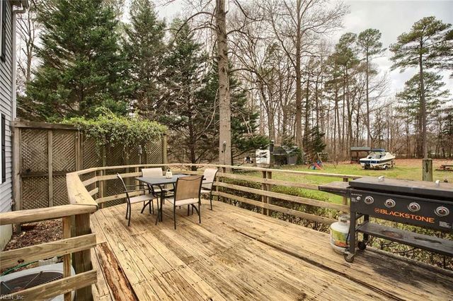 6288 Jones Creek DR, Gloucester, VA 23061